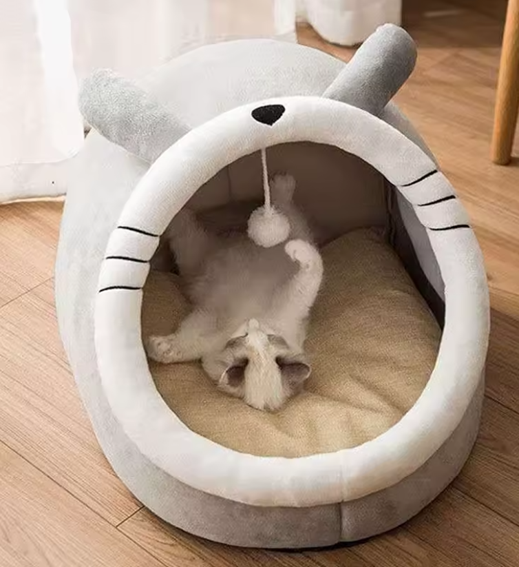 Deep sleep lounger for cats